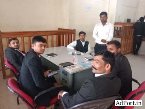 College of Law in Banda Mahrishi College of Law