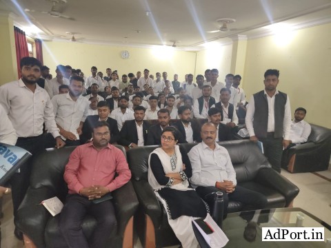 College of Law in Banda Mahrishi College of Law