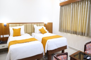 Hotel with Restaurant near Tirupati Temple