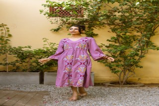 Shop Midi Dress for Women Online in Trendy Cuts and Fashionable Styles