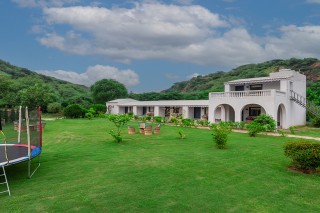 Best Farm Stay in Noida the Farm Aravalia