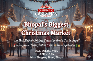 Minal Christmas Market Minal Shopping street