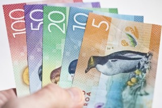 Buy Counterfeit New Zealand Dollar online