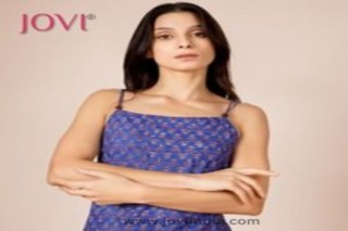 Traditional Ethnic Wear Brands for Women | JOVI India 
