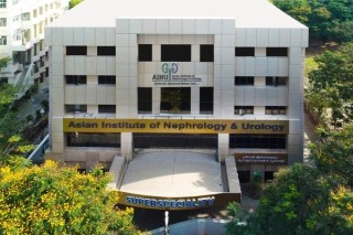 Best Urology Hospital in Chennai | Top Urologists in Chennai | AINU
