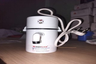 MashGan Portable Instant Water Heater/Geyser for Kitchen, Bathroom, Saloon & Parlor,