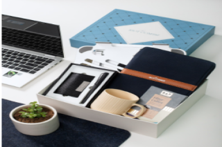 Luxury Classic Corporate Hamper for Employees