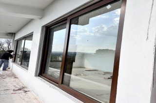 THAKUR GLASS WORK LUDHIANA OFFER LOW PRICE ALUMINIUM DEALER 